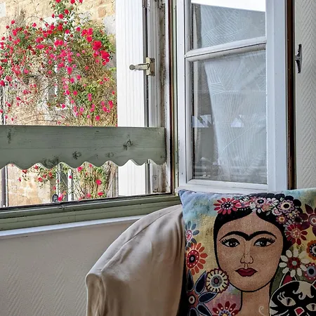 Vivez Dans Un Magnifique Village Normand Semesterbostad La Carneille