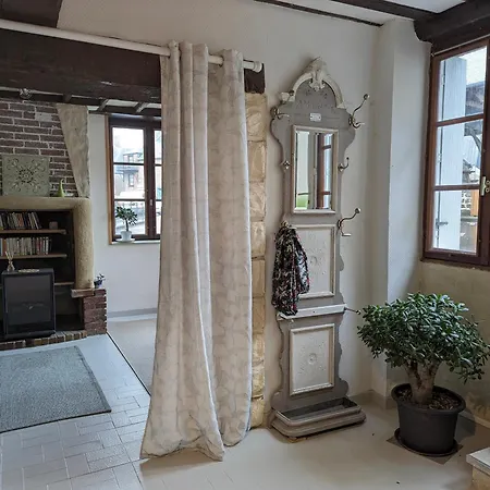 Vivez Dans Un Magnifique Village Normand *