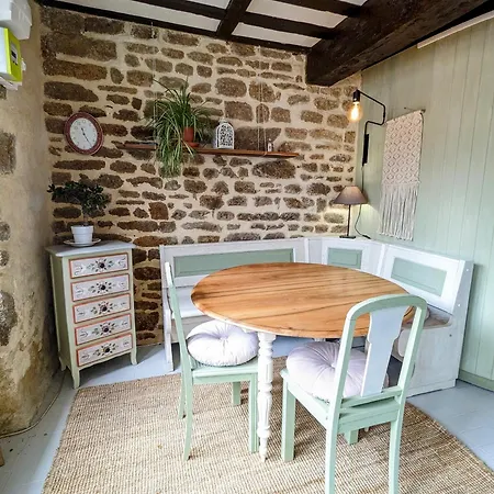 Hébergement de vacances Vivez Dans Un Magnifique Village Normand La Carneille