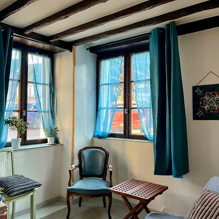 Vivez Dans Un Magnifique Village Normand Semesterbostad *