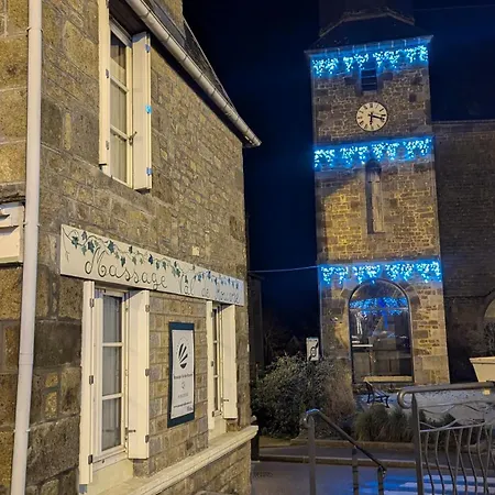 Vivez Dans Un Magnifique Village Normand * La Carneille