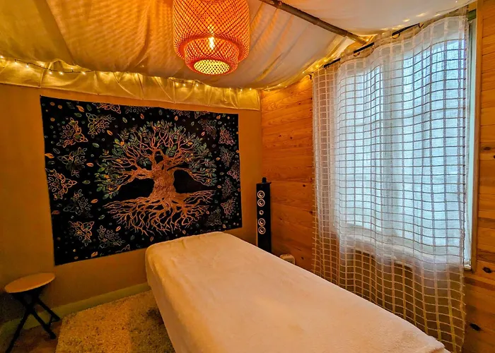 Vivez Dans Un Magnifique Village Normand Сasa de vacaciones La Carneille