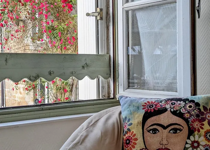 Vivez Dans Un Magnifique Village Normand Сasa de vacaciones La Carneille