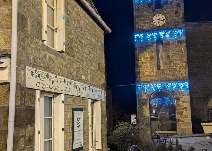 Vivez Dans Un Magnifique Village Normand * La Carneille